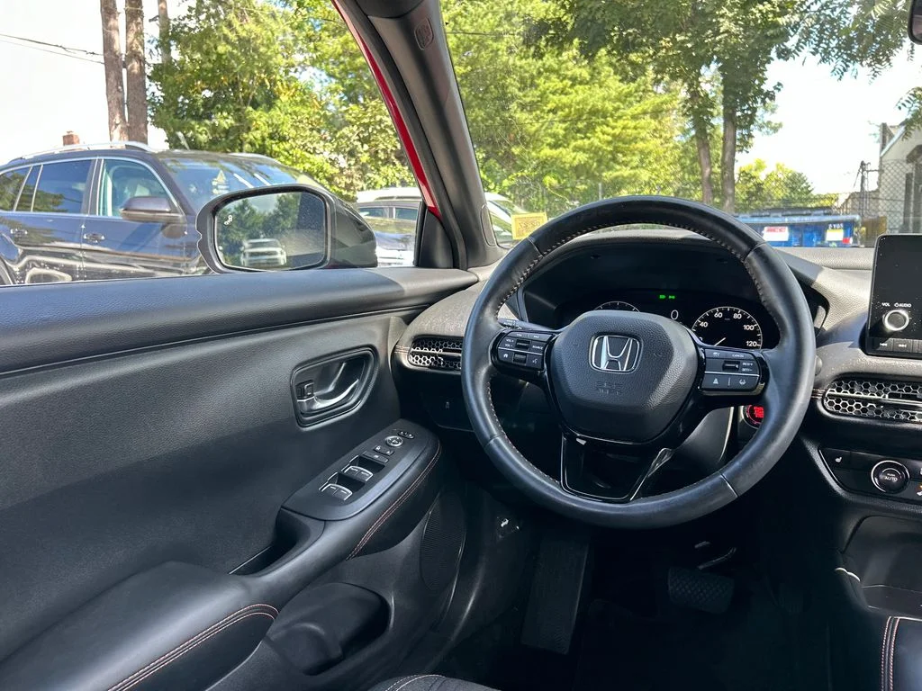 Used 2024  Honda Sport image 25