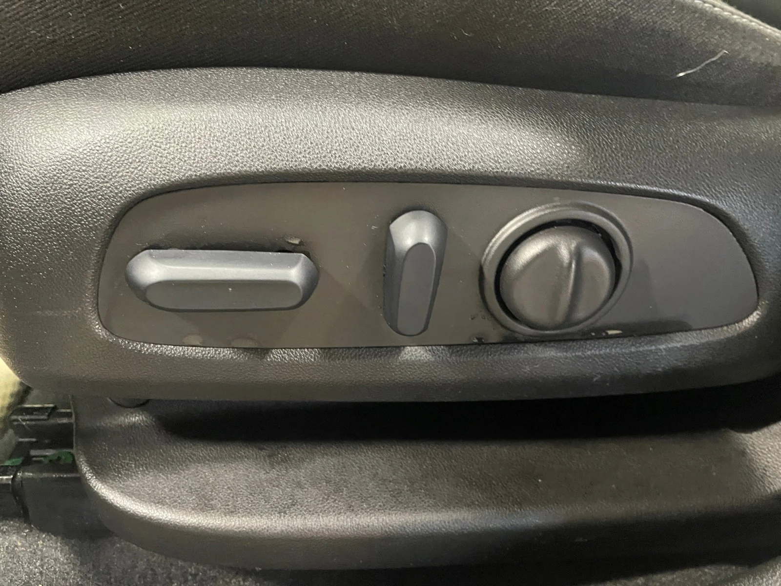 Used 2025 Black Chevrolet LT AWD image 16