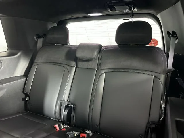 New 2027 Glacial White Pearl Kia SX-PRESTIGE image 24