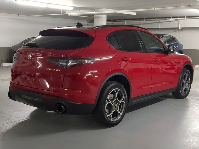 2025 Alfa Romeo Stelvio Base - Photo 7