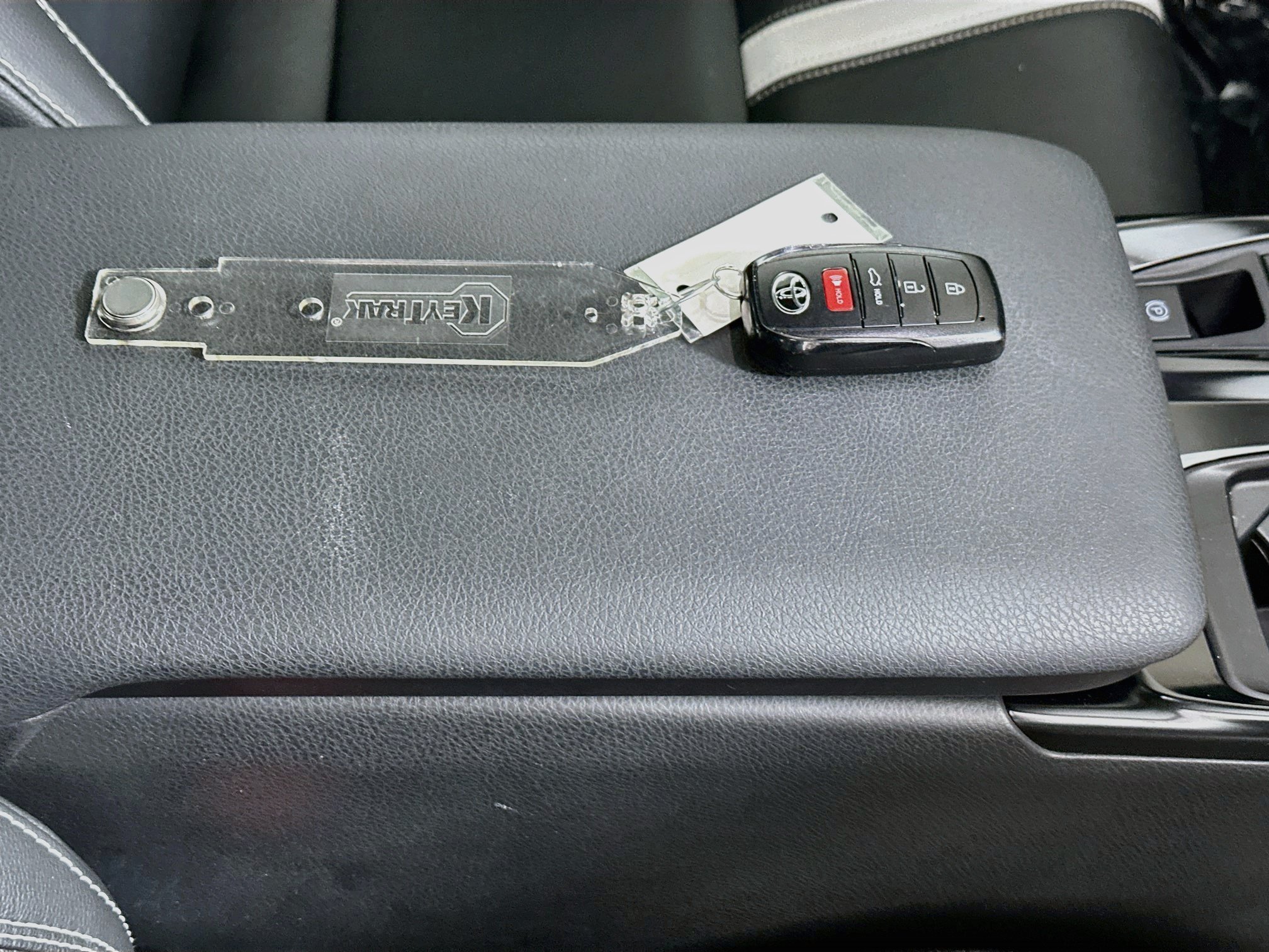 Certified Used 2026 Heavy Metal Toyota SE image 33