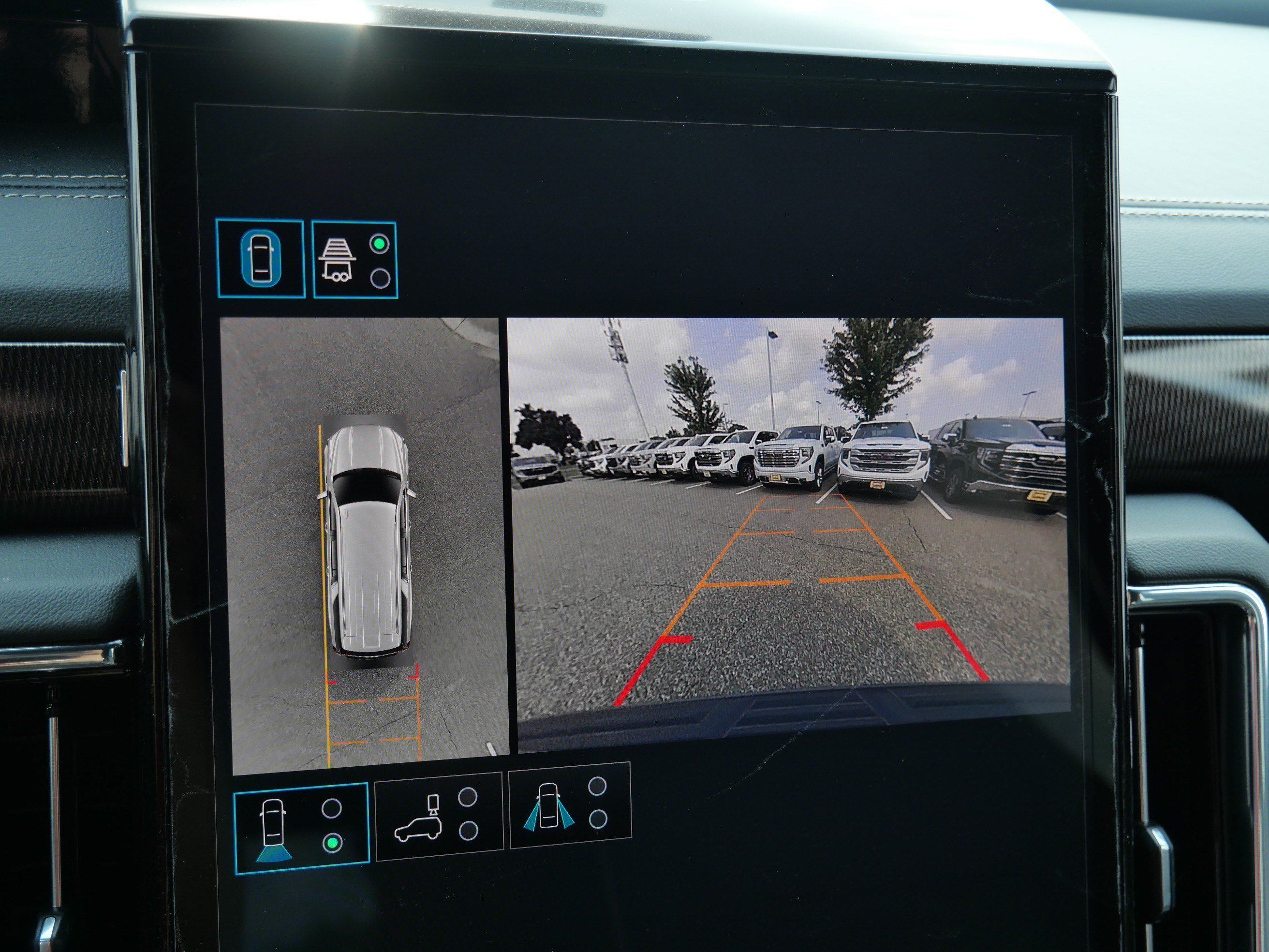 2026 GMC Yukon XL Elevation - Photo 10