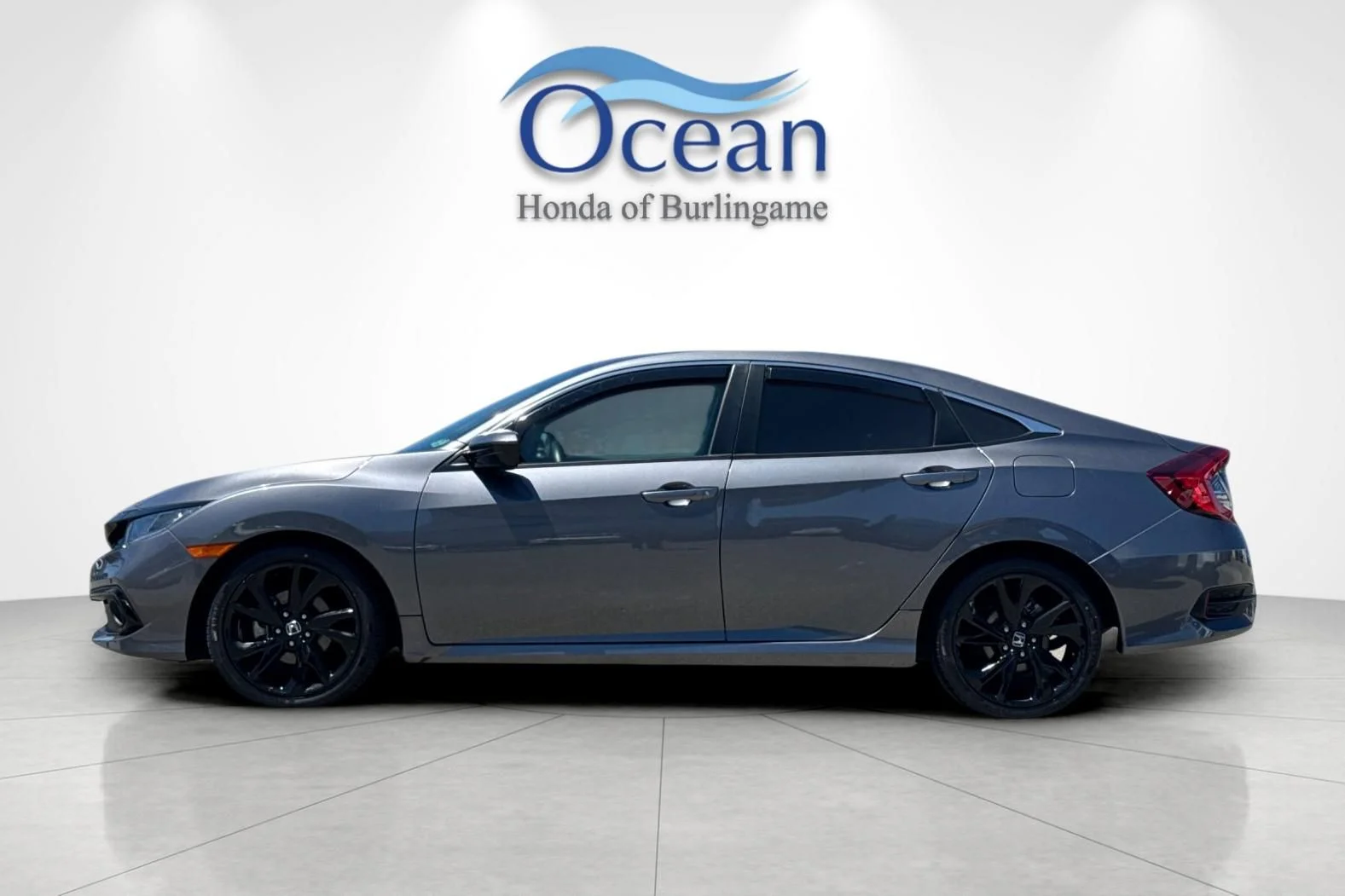 Used 2021 Modern Steel Metallic Honda Sport image 7
