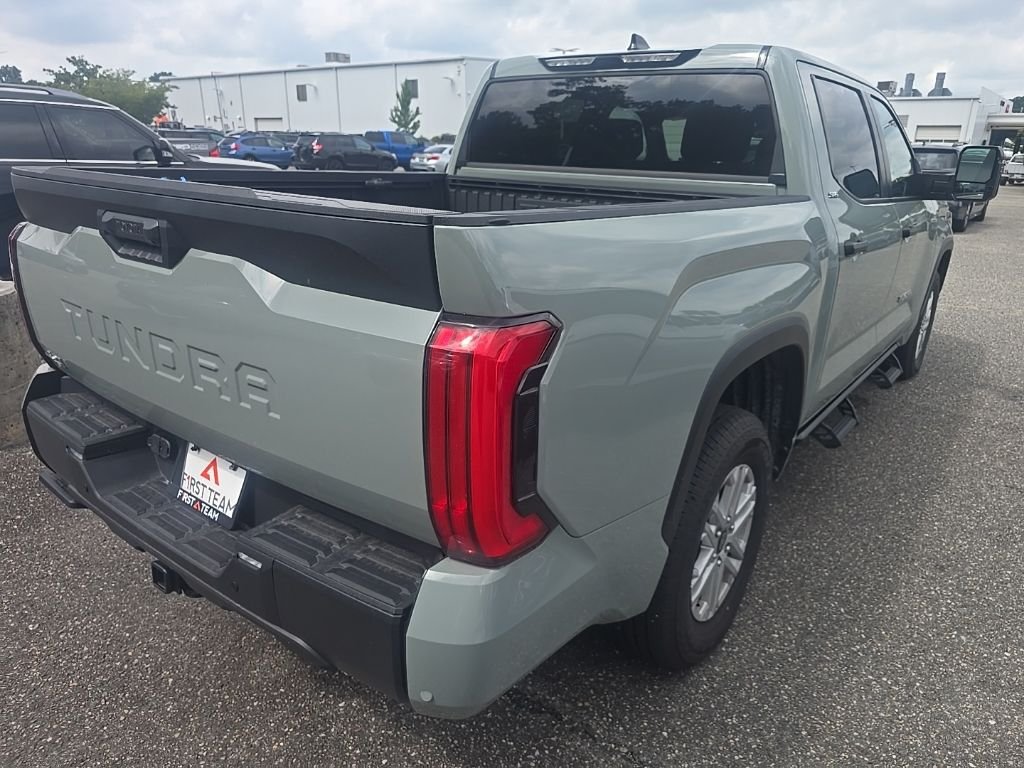 Used 2026  Toyota SR5 image 5