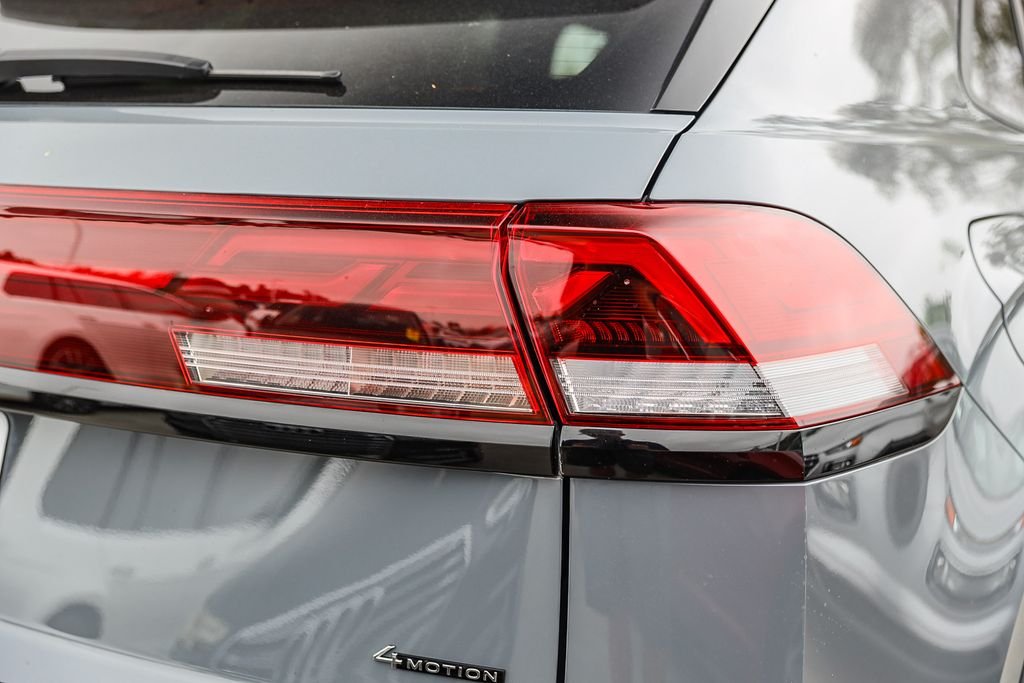 2025 Volkswagen Atlas Cross Sport SEL R-LINE - Photo 8