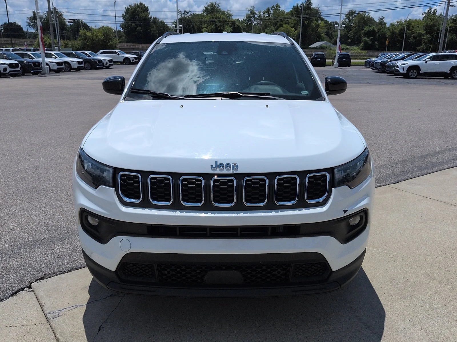 Used 2024 Bright White Clearcoat Jeep Latitude image 3