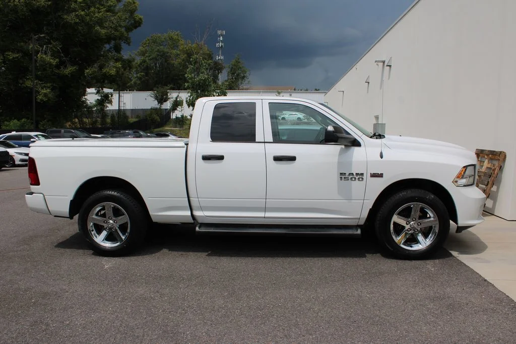 Used 2014 White Ram Express image 33
