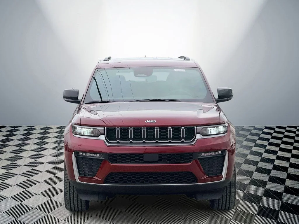 New 2026 Velvet Red Pearl-Coat Exterior Paint Jeep Limited image 2