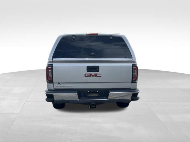 Used 2017 QUICKSILVER METALLIC GMC SLT image 4