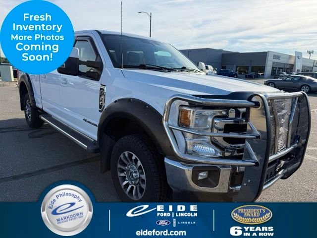 Used 2022 White Ford Lariat image 1