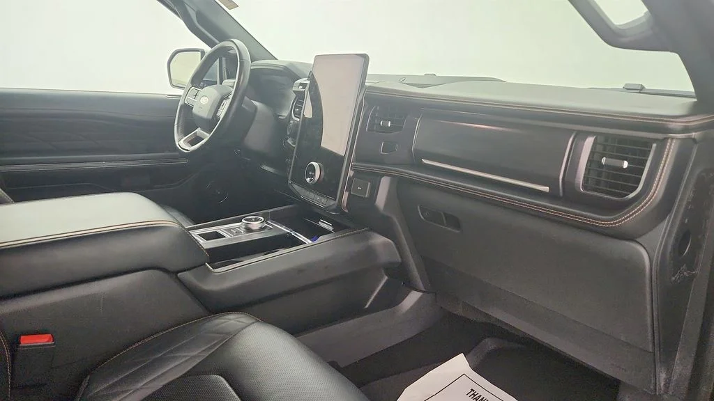 Used 2022 Gray Ford Platinum image 21