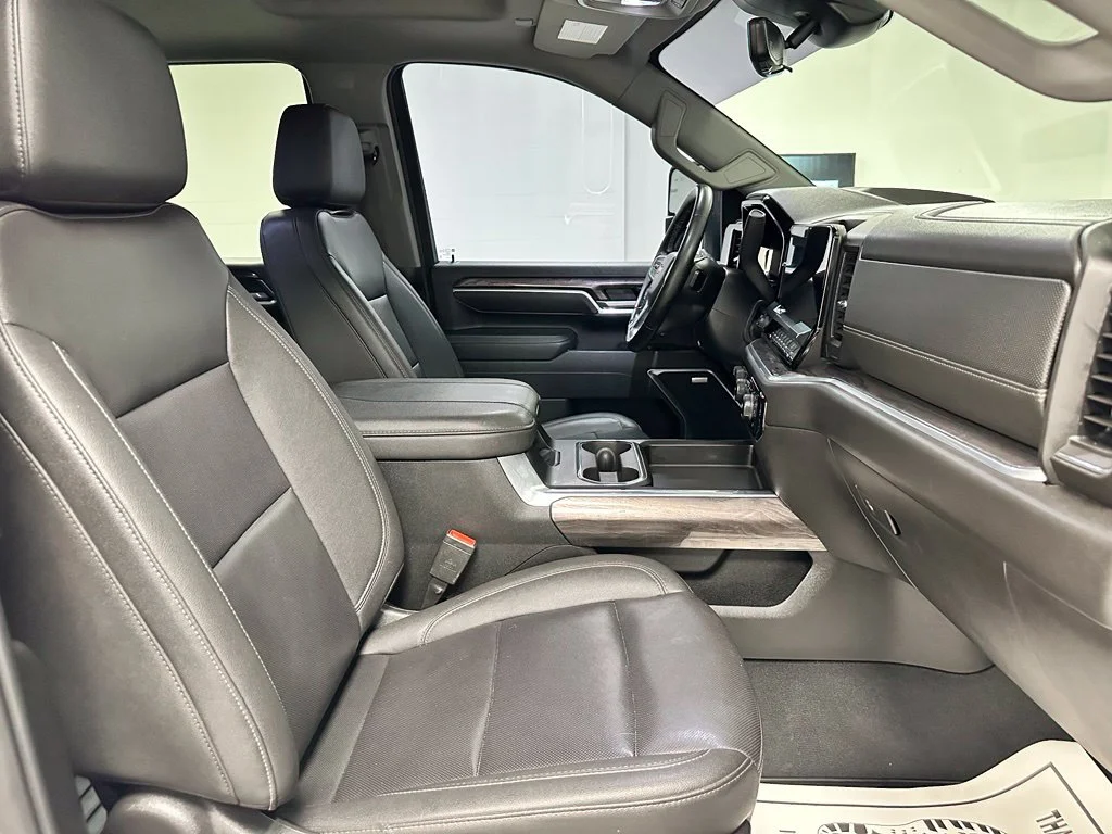 Used 2026 White Chevrolet LTZ image 60