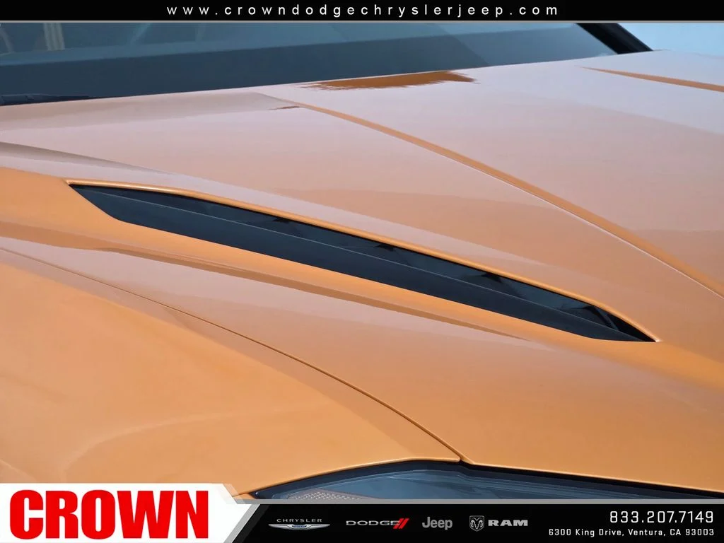 Used 2024  Lamborghini S image 11