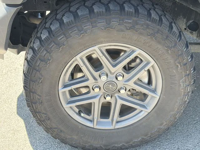 Used 2024 Black Jeep Sport S image 17