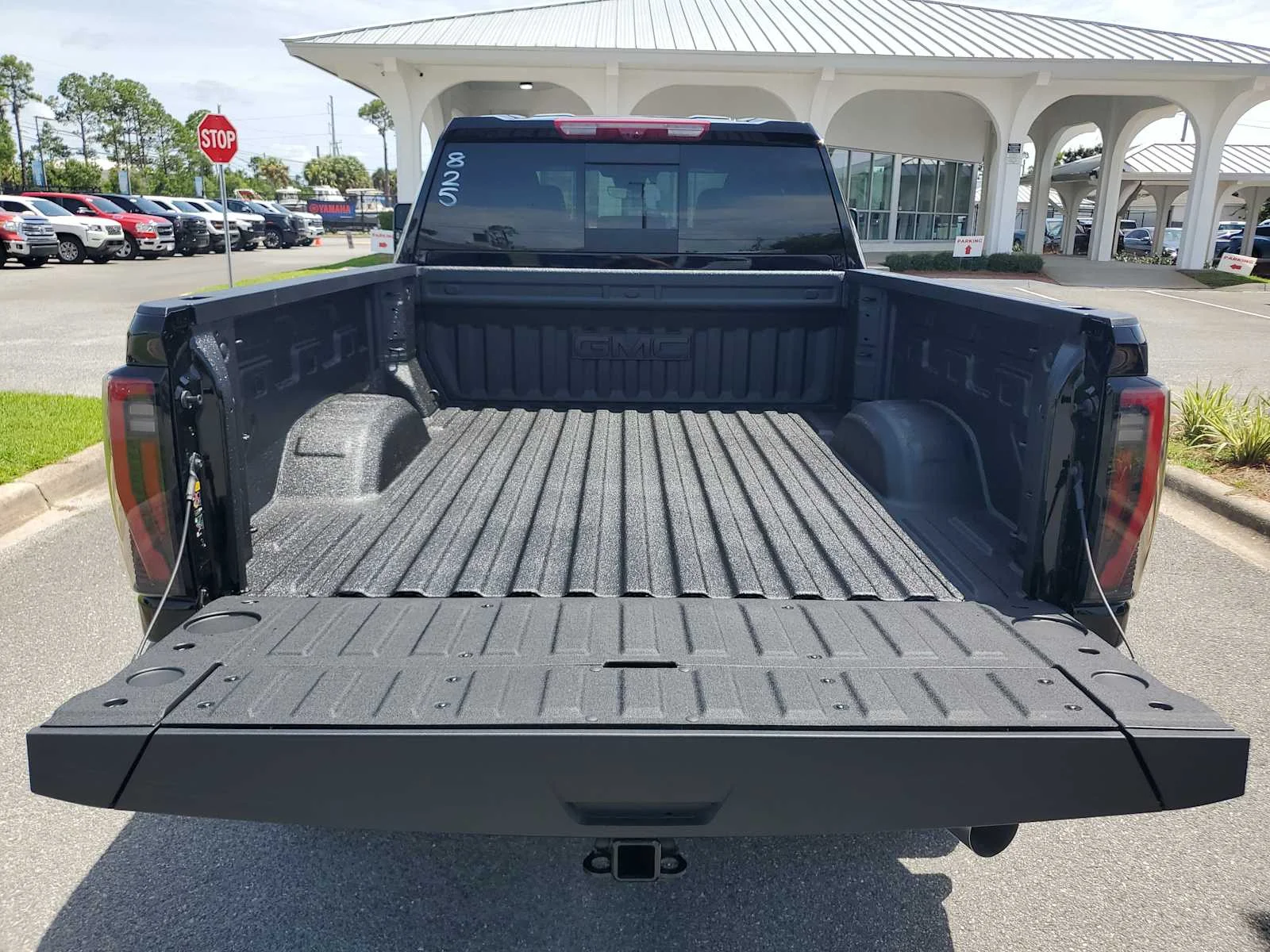 New 2026 Onyx Black GMC AT4 image 6