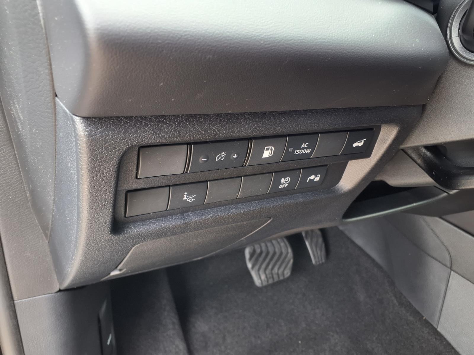 2026 Nissan Rogue Plug-In Hybrid Platinum White at Sterling McCall Nissan