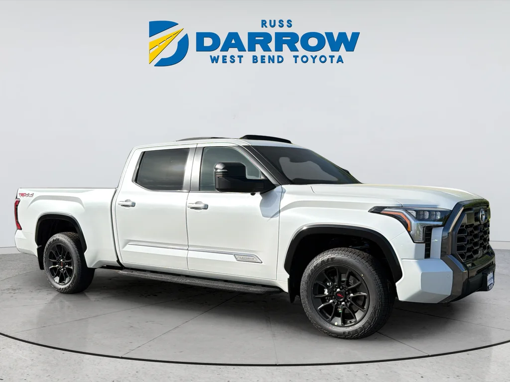 New 2026 Wind Chill Pearl <sup>1</sup> Toyota  Platinum image 7