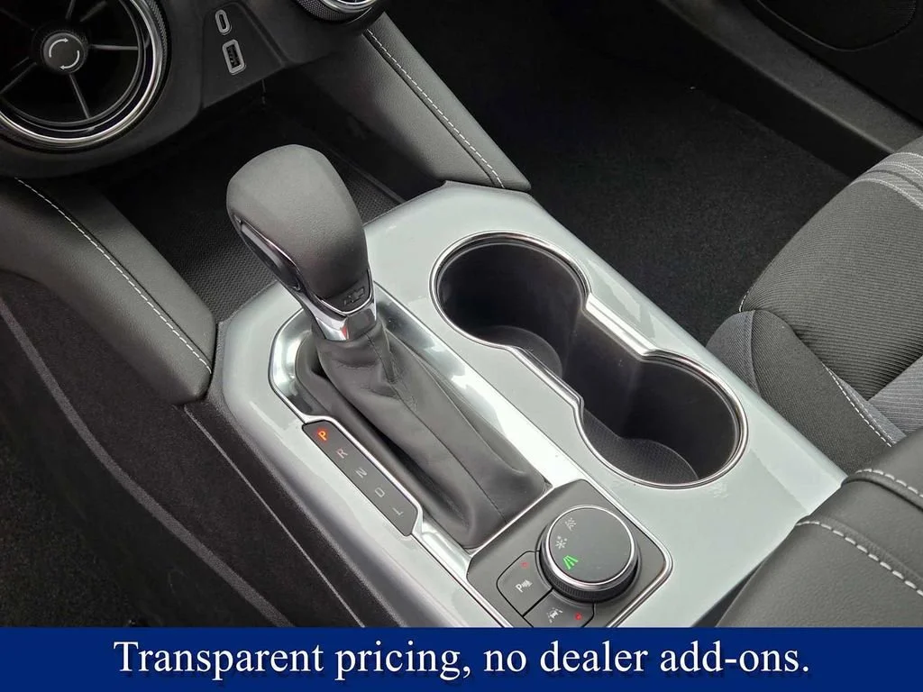 2025 Chevrolet Blazer 2LT - Photo 28