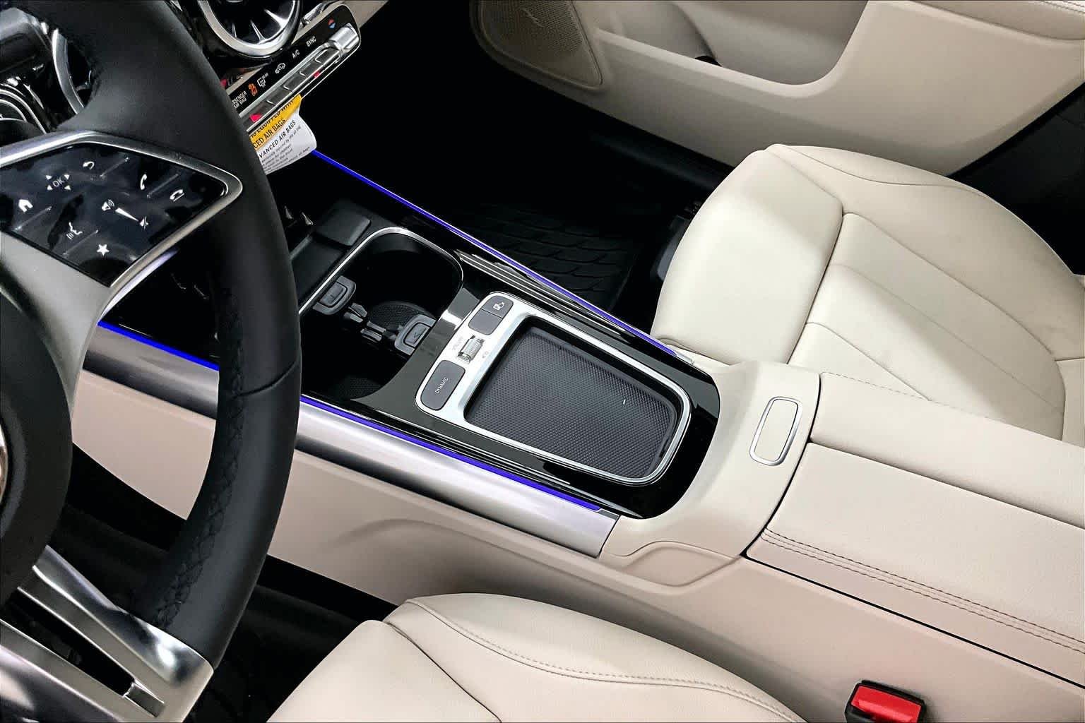 New 2026 Polar White Mercedes-Benz GLA 250 image 7