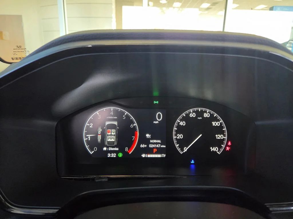 2025 Honda CR-V EX - Photo 37