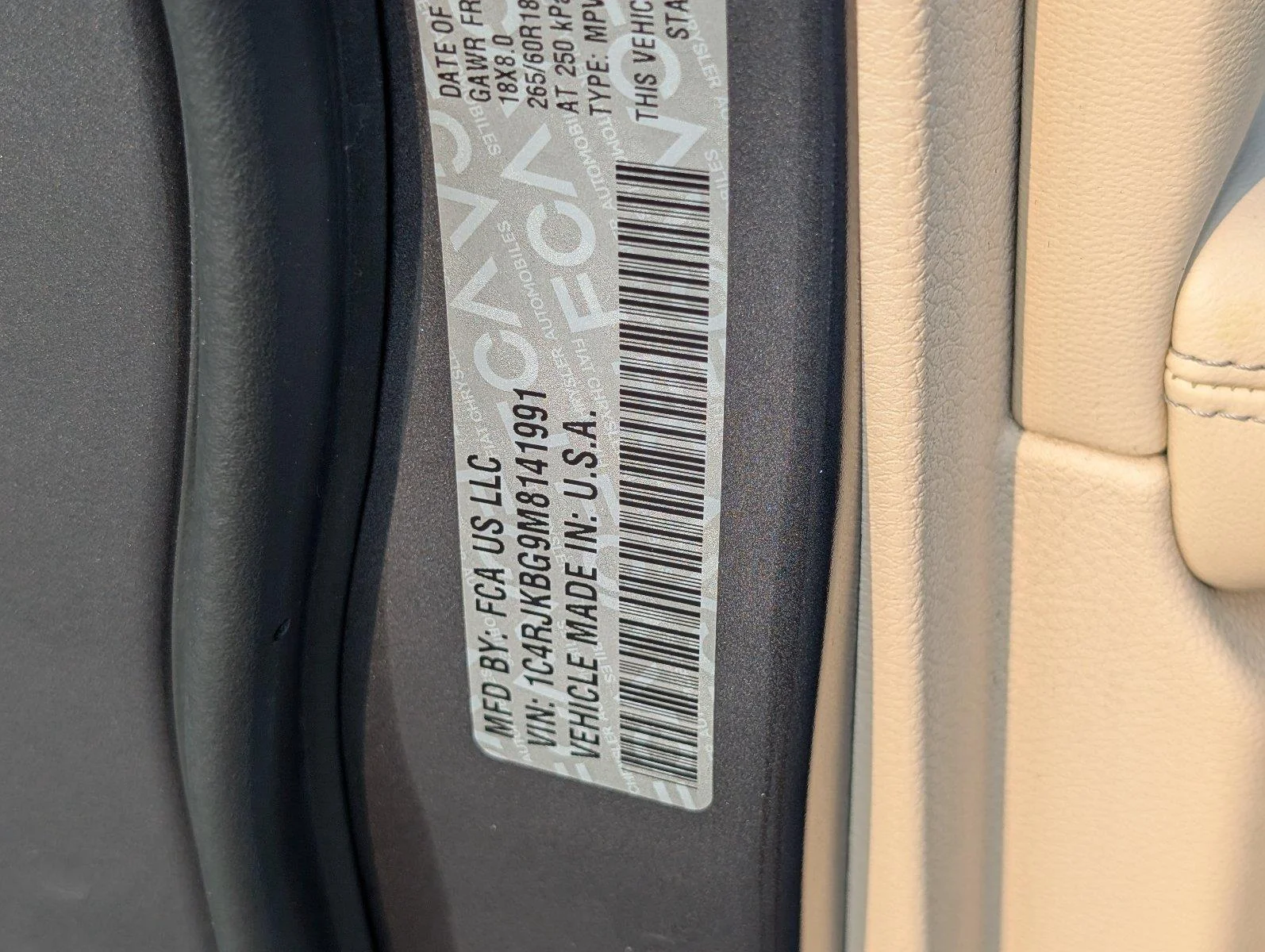 Used 2021 Baltic Gray Metallic Clearcoat Jeep Limited image 15