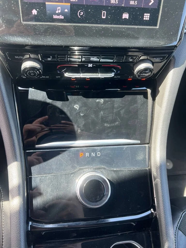Used 2023 Gray Jeep Altitude image 14