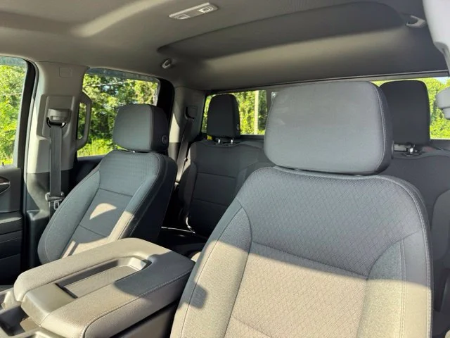 Used 2023 White Chevrolet LT image 23