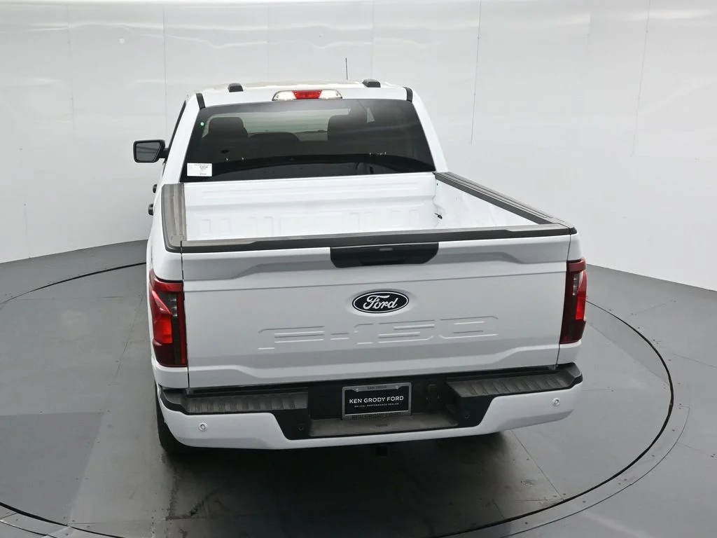 New 2026 Oxford White Ford STX image 34
