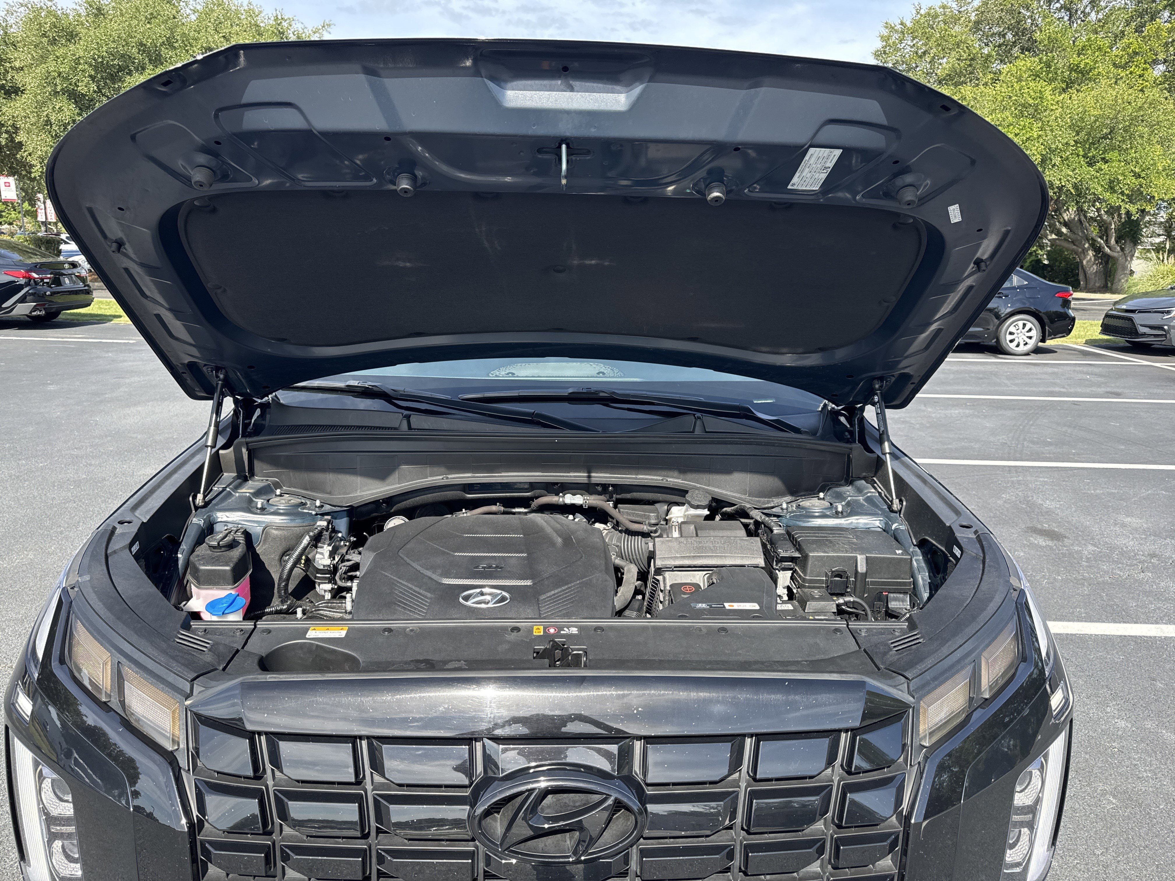 Used 2025 Moonlight Cloud Hyundai SEL image 38