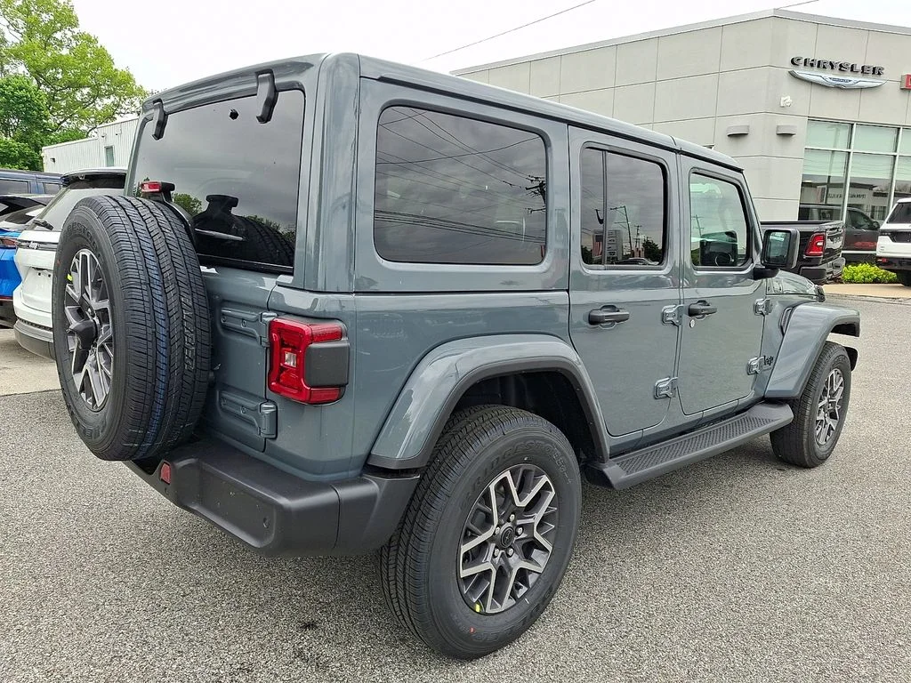 New 2026 Anvil Clear-Coat Exterior Paint Jeep Sahara image 4