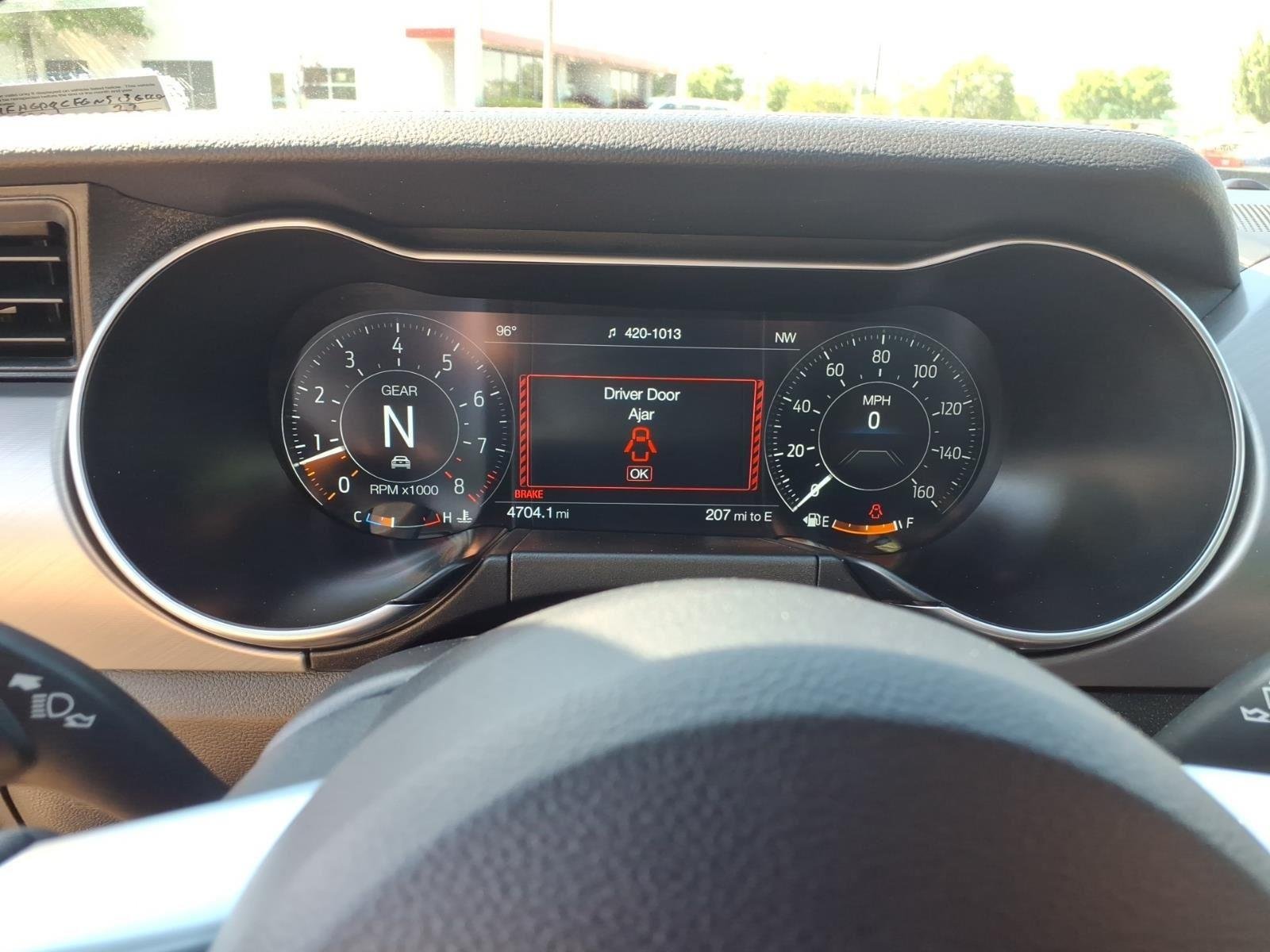 Used 2022 Carbonized Gray Metallic Ford GT Premium image 17