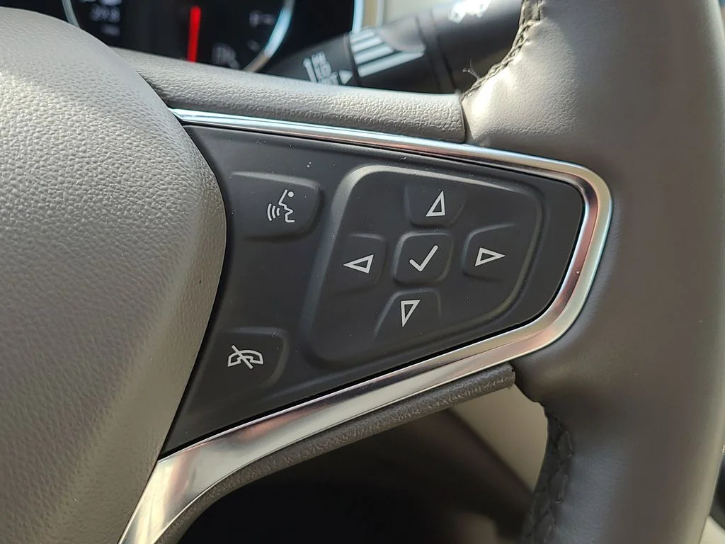 Used 2024 Gray Chevrolet LT image 29