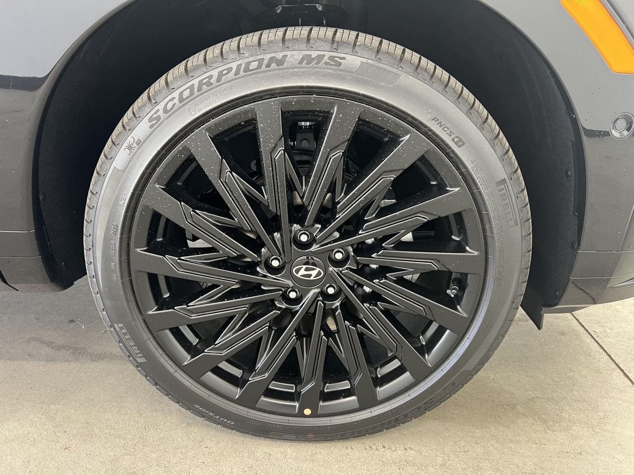 New 2026 Hampton Gray Hyundai Calligraphy AWD image 8