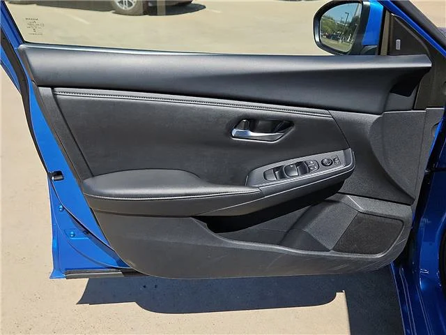 Used 2025 Electric Blue Metallic Nissan SV image 11