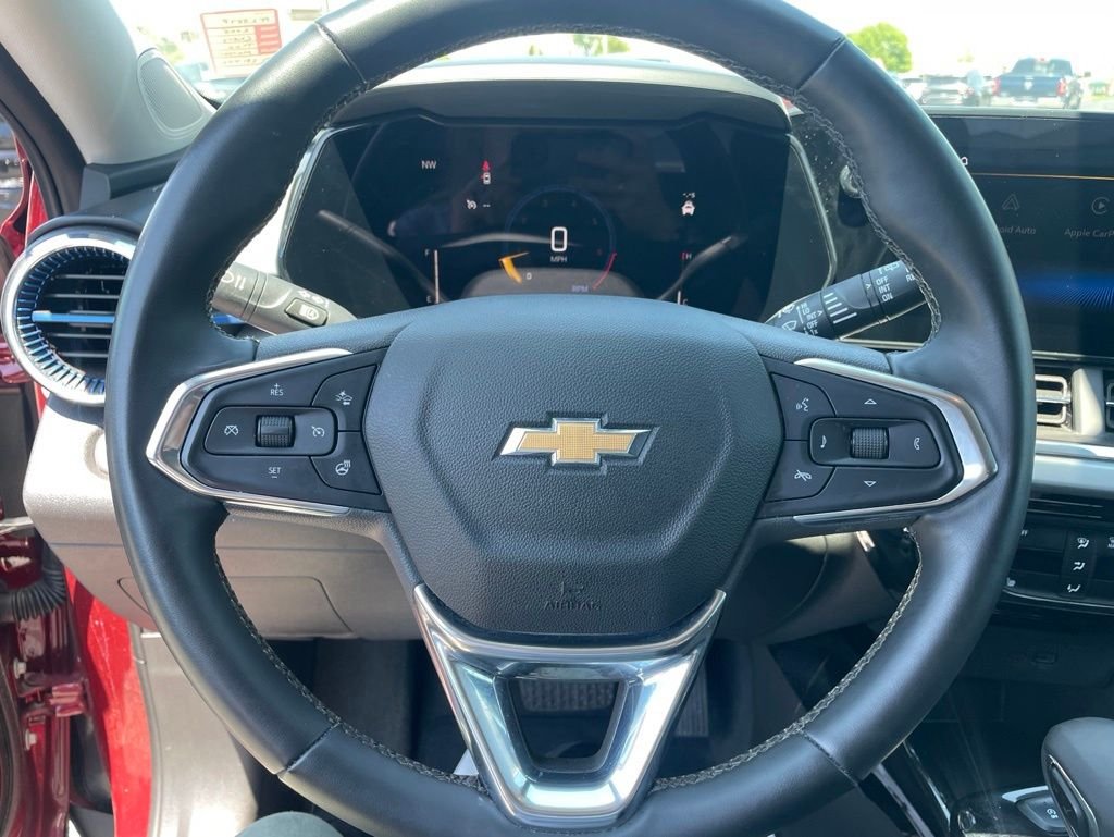 Used 2025 Red Chevrolet LT image 20