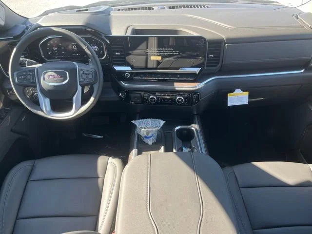 2026 GMC Sierra 1500 SLT - Photo 13