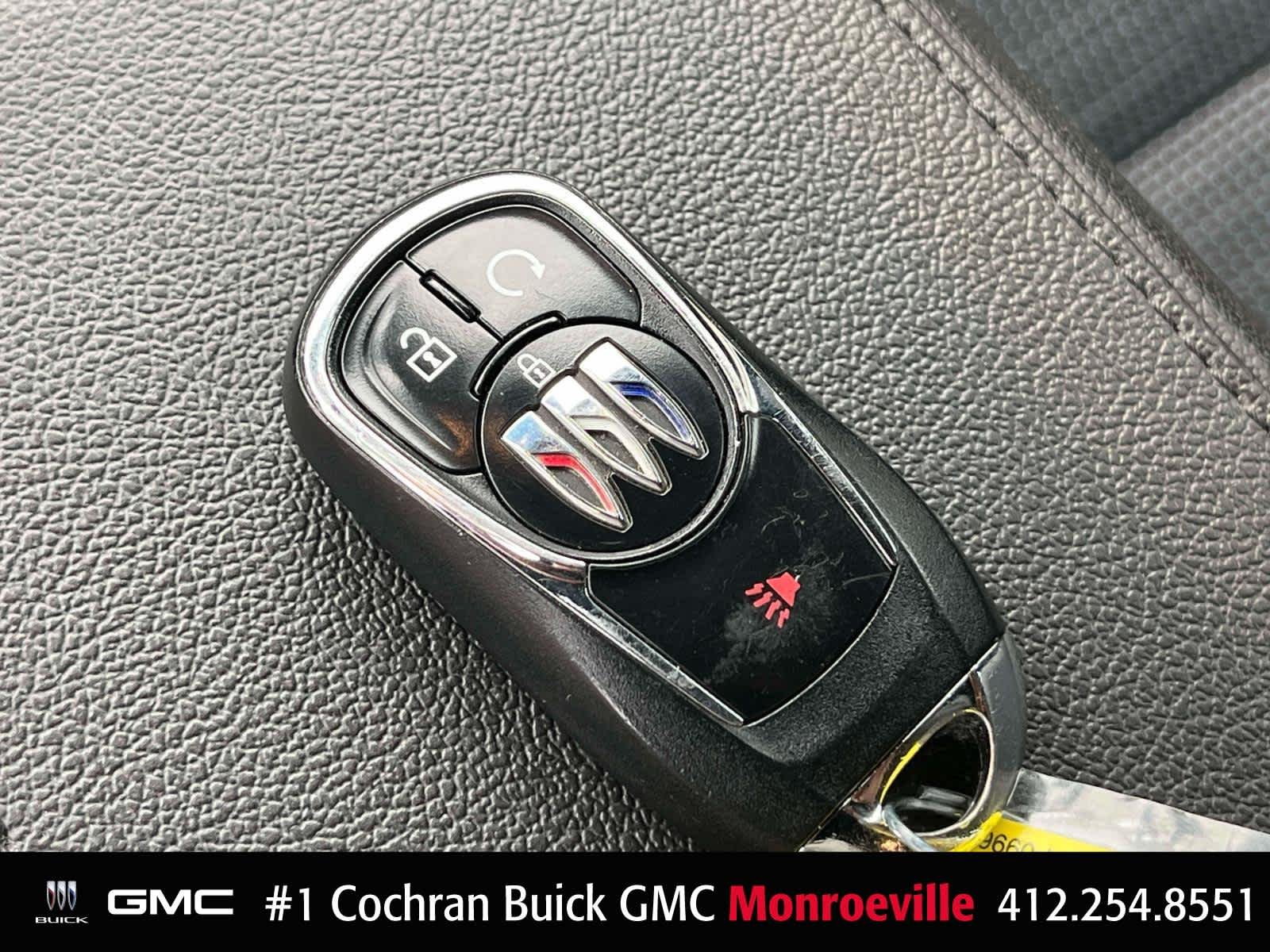 Certified Used 2025 Summit White Buick Preferred image 4