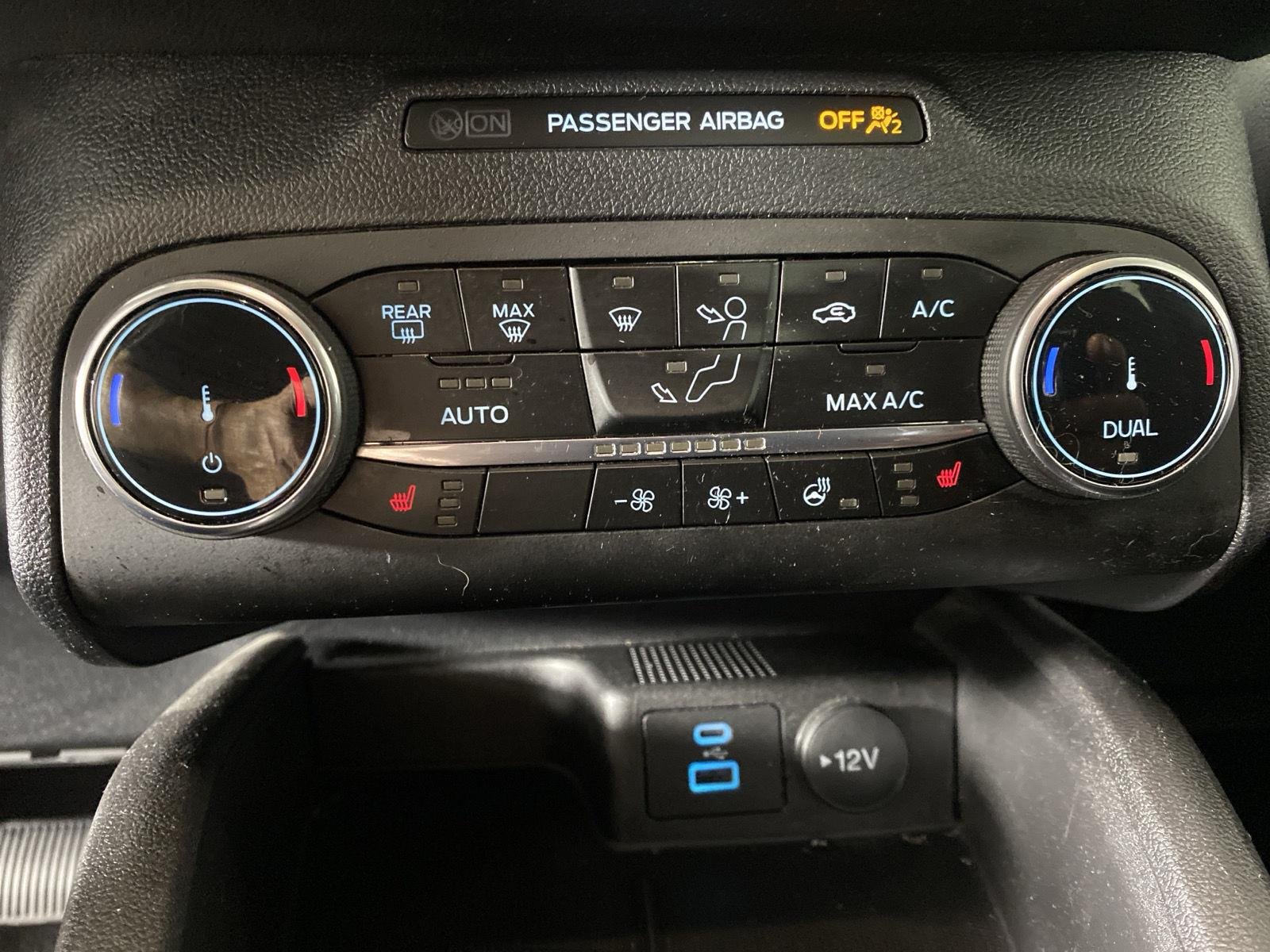 Used 2023 Iconic Silver Ford Active image 20