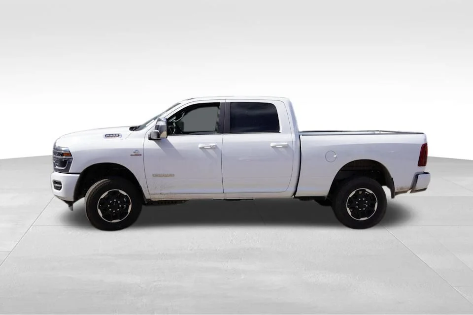 2026 RAM 2500 Laramie - Photo 2