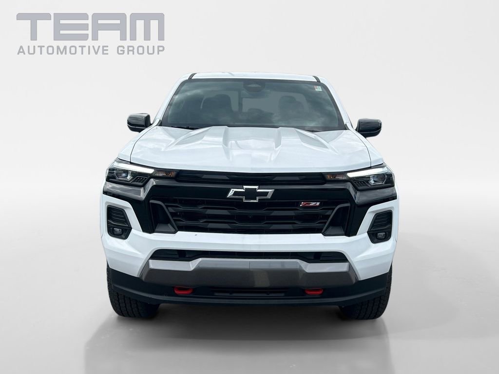 New 2026 Summit White Chevrolet Z71 image 2