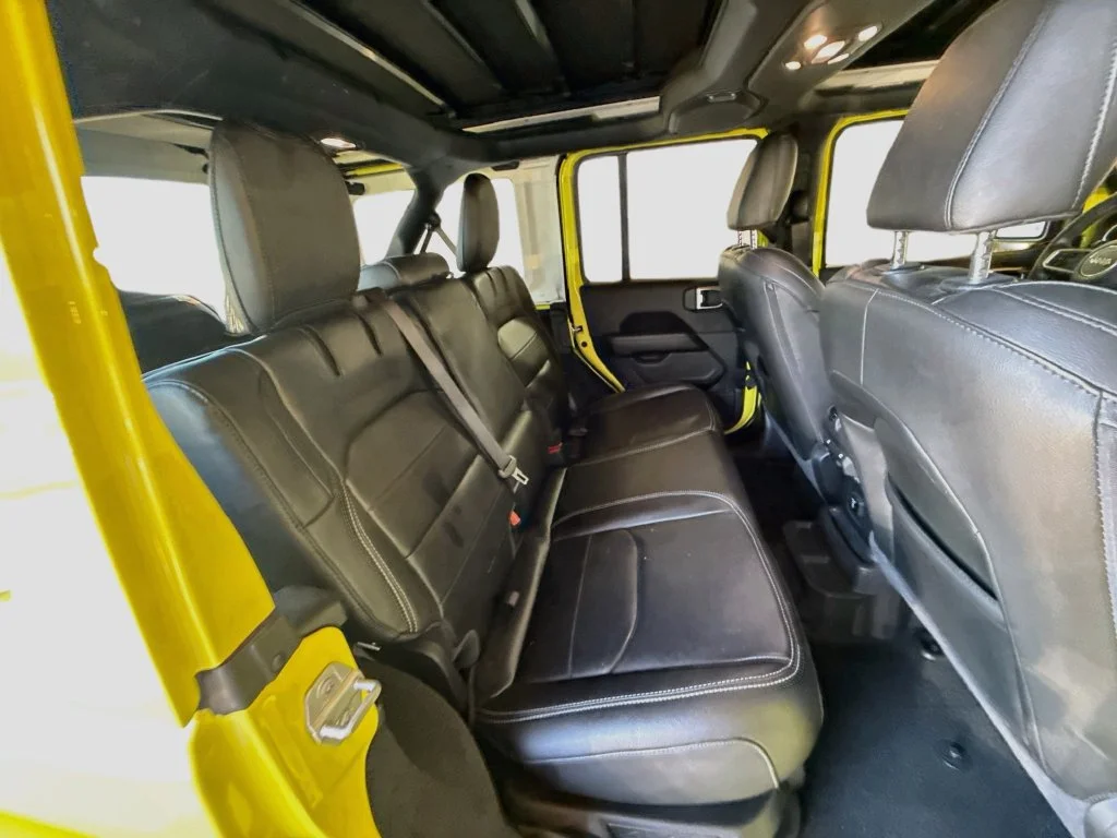Used 2022  Jeep Unlimited Sahara 4xe image 32