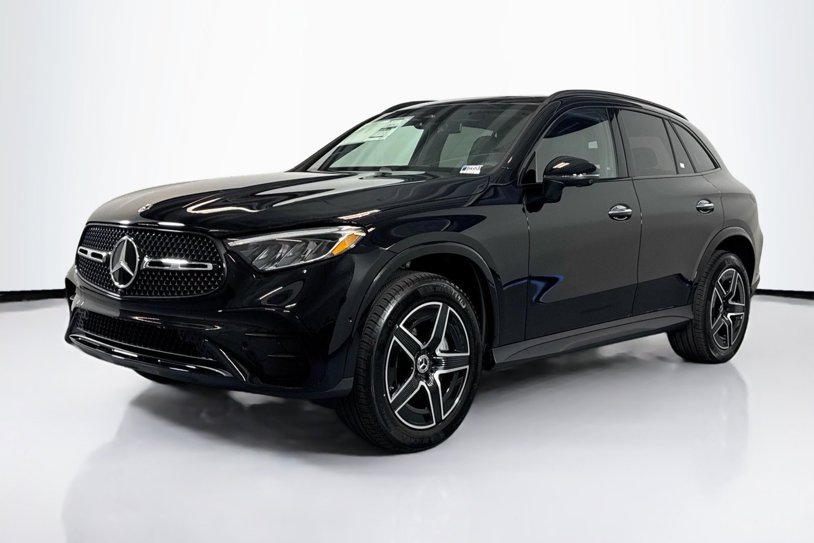 New 2026 Black Mercedes-Benz GLC 300 image 1