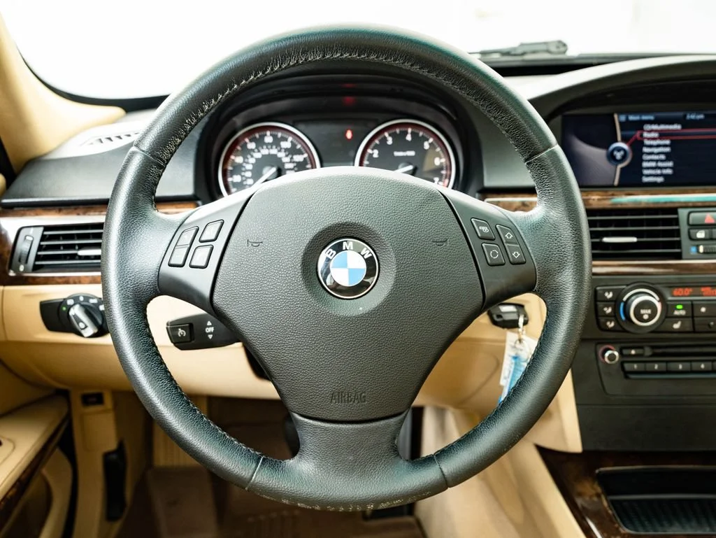 Used 2010 Alpine White BMW 328i image 38
