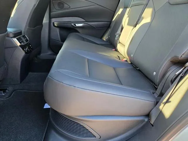 New 2026 Iridium Lexus PREMIUM image 14