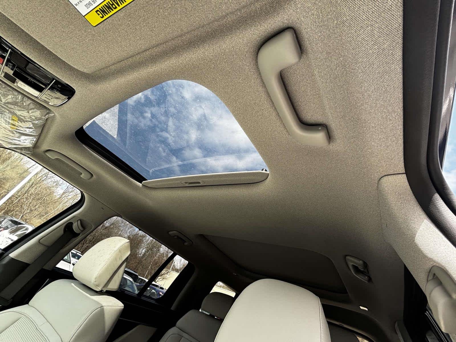 New 2026 Atlantis Blue Hyundai Limited 6P image 13