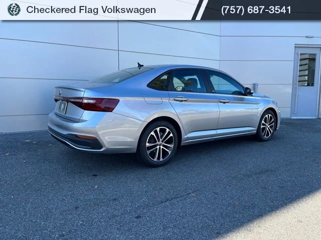 2026 Volkswagen Jetta Sport - Photo 9