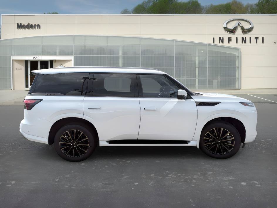 New 2027 Radiant White INFINITI AUTOGRAPH image 4