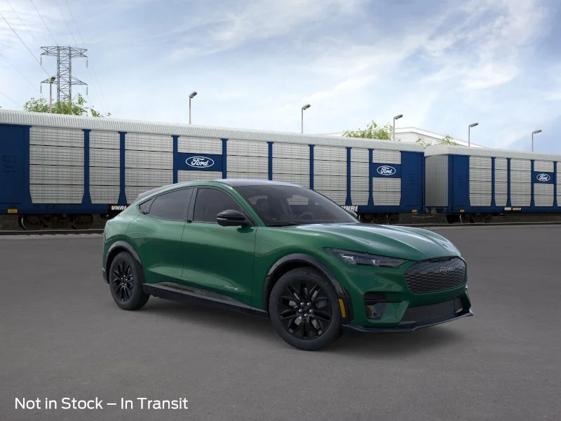 New 2026 Eruption Green Metallic Ford Premium image 7