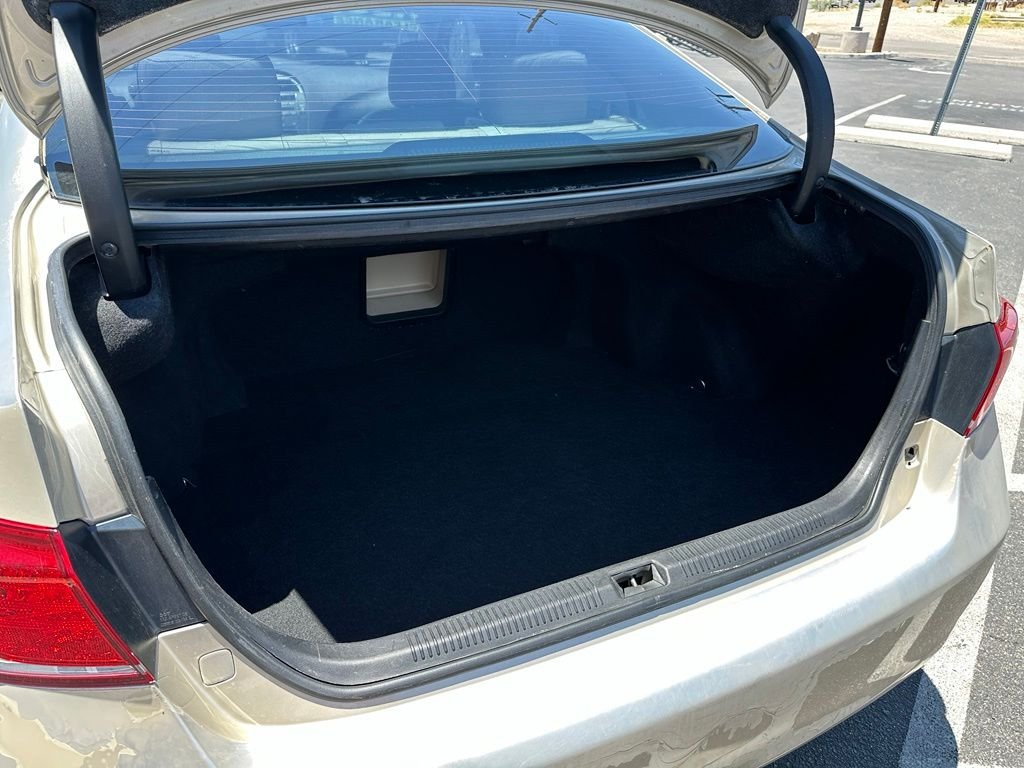 Used 2011 Beige Lexus 350 image 18