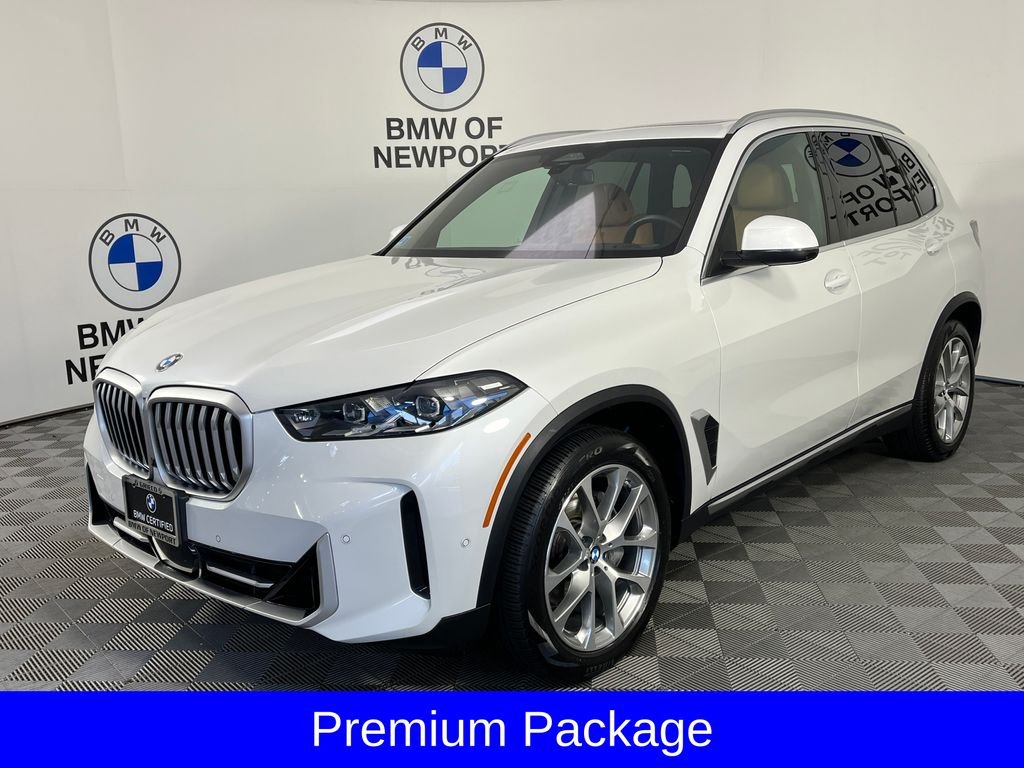 Used 2024 White BMW xDrive40i image 3